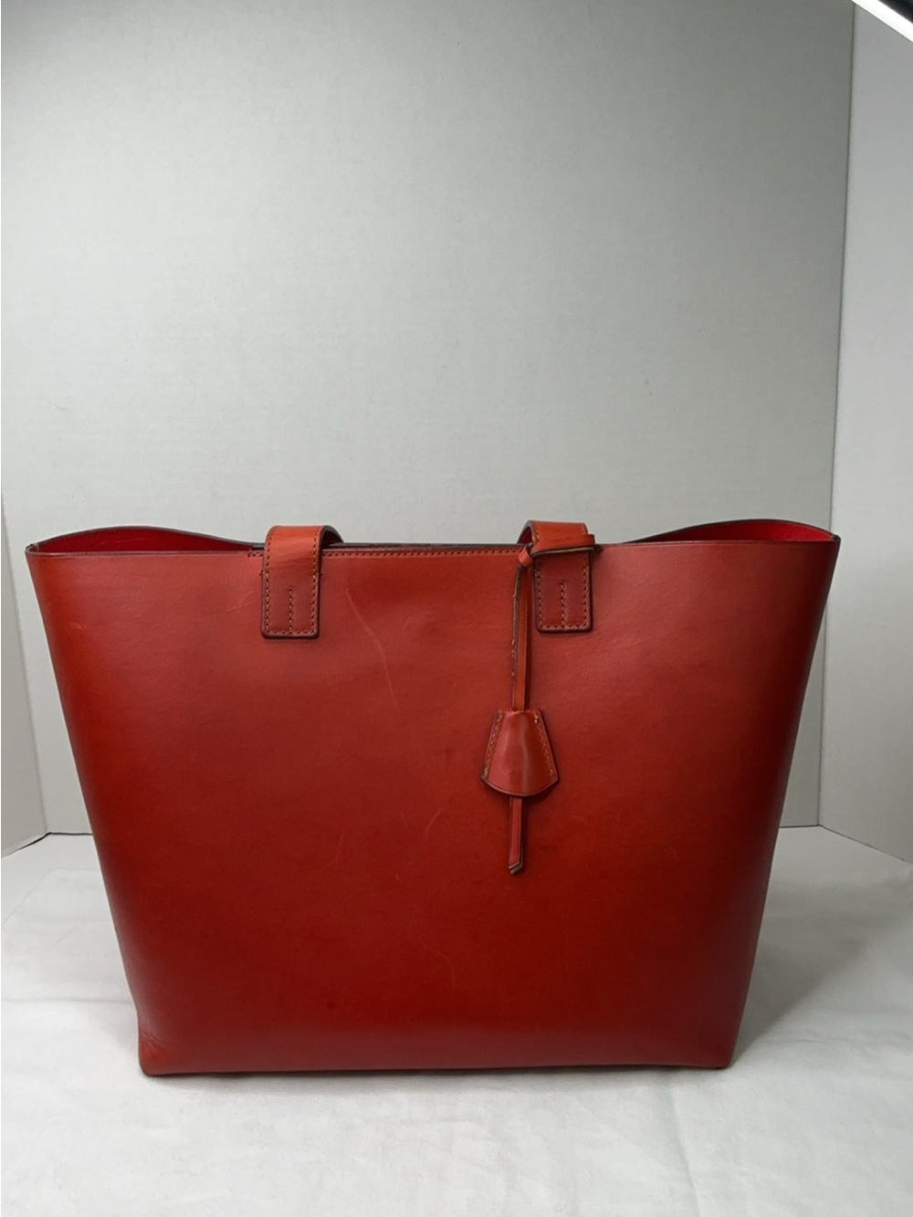 Dooney & Bourke Orange Leather tote bag. - Picture 4 of 13